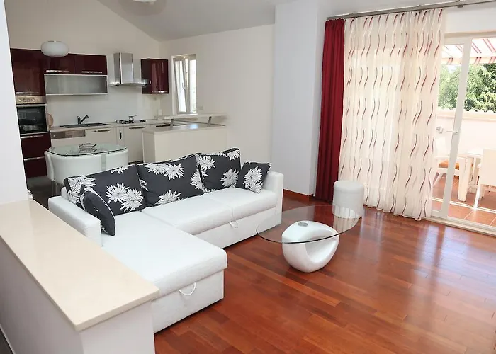 Apartment Markorcula *