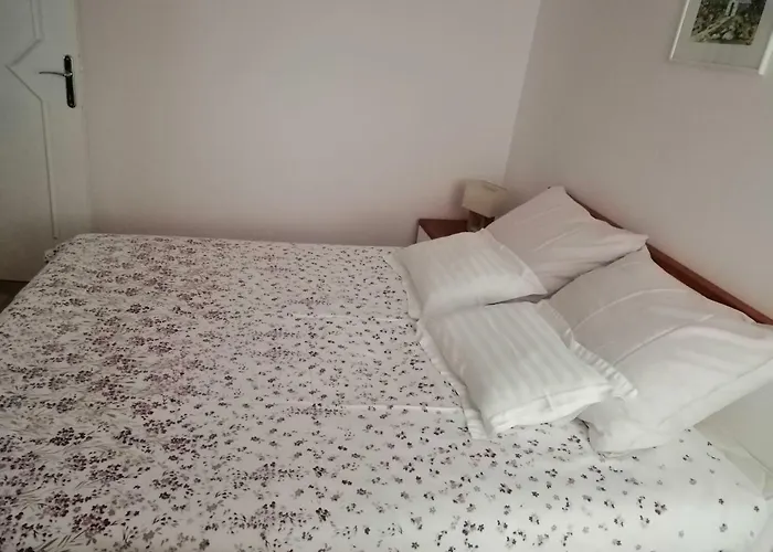 Apartment Markorcula *